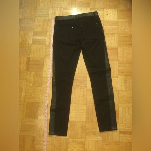 Club Monaco faux leather detail pants - Picture 7 of 9